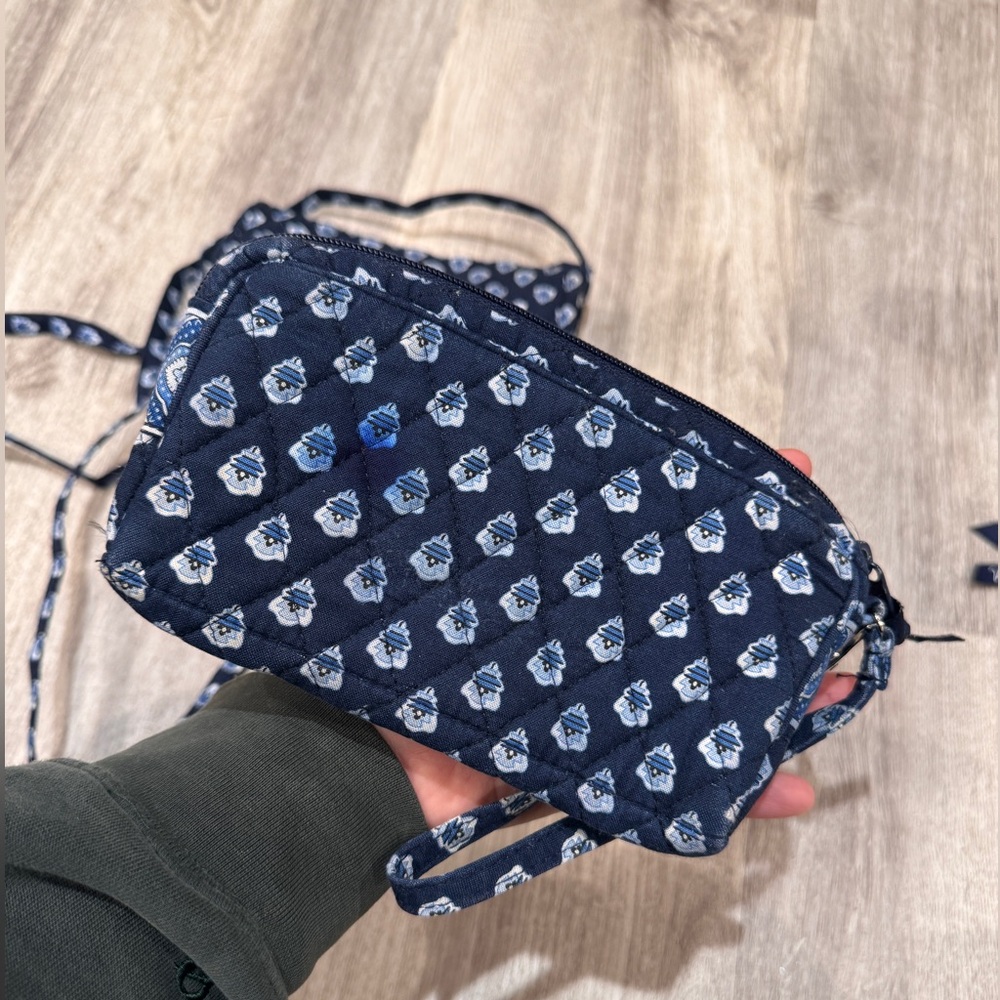 Vera Bradley Matching Blue Floral Travel Set Crossbody Bag Wallet Cosmetic Pouch - Picture 4 of 14